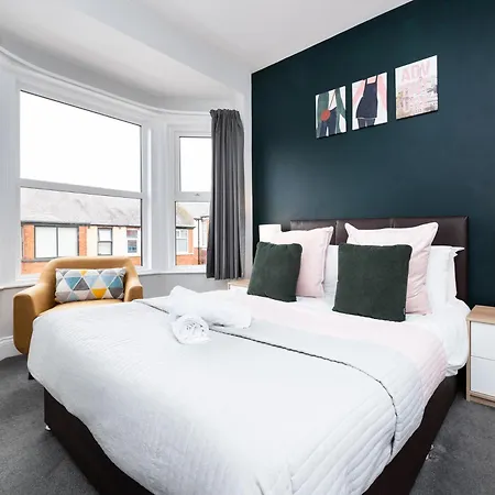 38 Ashville Avenue * Scarborough
