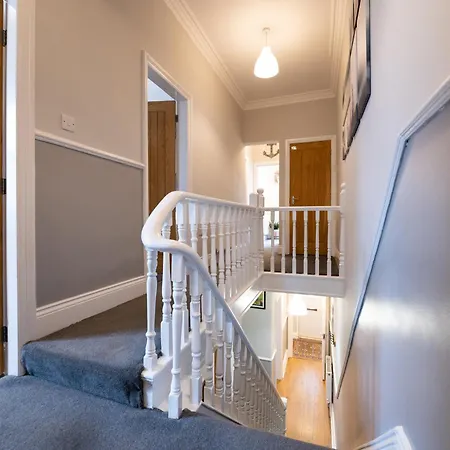 38 Ashville Avenue *